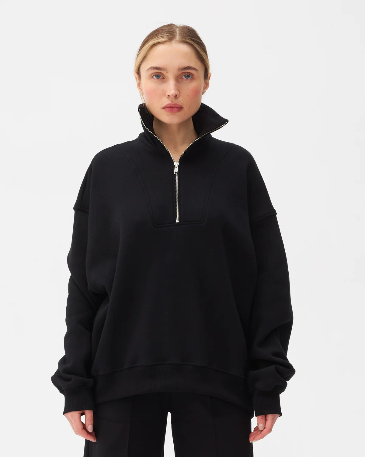 Czarna bluza Relaxing